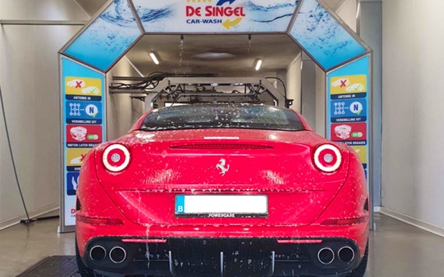 Een luxe autowasbeurt bij de grootste carwash van België: Carwash De Singel - 6 vestigingen!